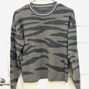 SPLENDID ZEBRA PRINT SILK SWEATER MEDIUM